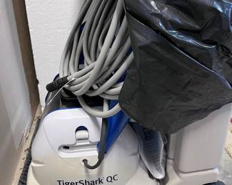 Tiger shark pool cleaner