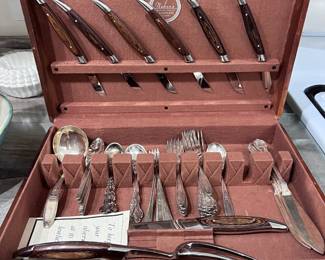 Naken’s vintage flatware set