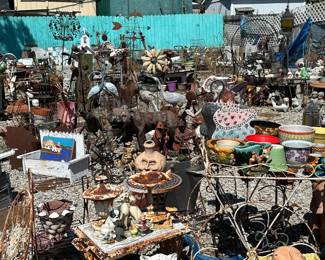 Outdoor tables, such cool rust! Windmills, recycled rust sculptures and more!