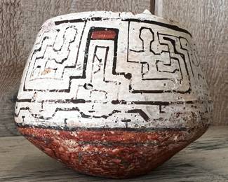 small vintage Shipibo pot (Amazon) pot