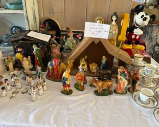 Vintage Nativity sets including this Chalkware set