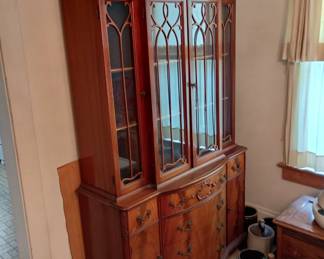 Nice size , very good Condition
Storage Cabinet