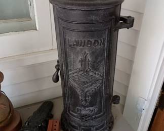 Lawson No.20 antique heater, utilizing water