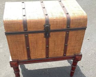 Trunk With Legs