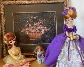 Fancy Dolls And Art