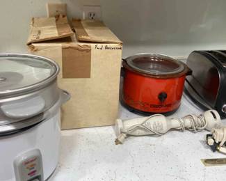 Small Appliance Lot
