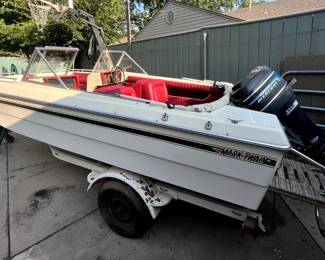1976 Mark Twain Boat with Mercury 850 outboard motor