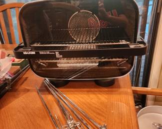 Maxim Convention oven, bake, broil, roast, slow cook and dehydrate