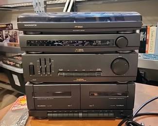 Magnavox FP 9300 turn table, am/fm, amp and cassette duel player