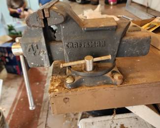 Craftsman vice