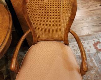 Drexel chair that goes with the dining room table 
