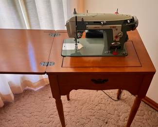 New Home Sewing Machine 