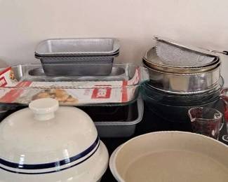 Baking Lot Pyrex Glass Casseroles, USA Pottery Bowls, Tin Ware, Hull Pottery