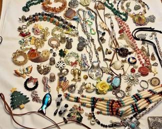 Large Costume Jewelry Lot Pins, Necklaces, Bracelets, Earrings