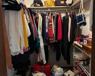 Clothes and purses. Bgs of yarn. Other various items