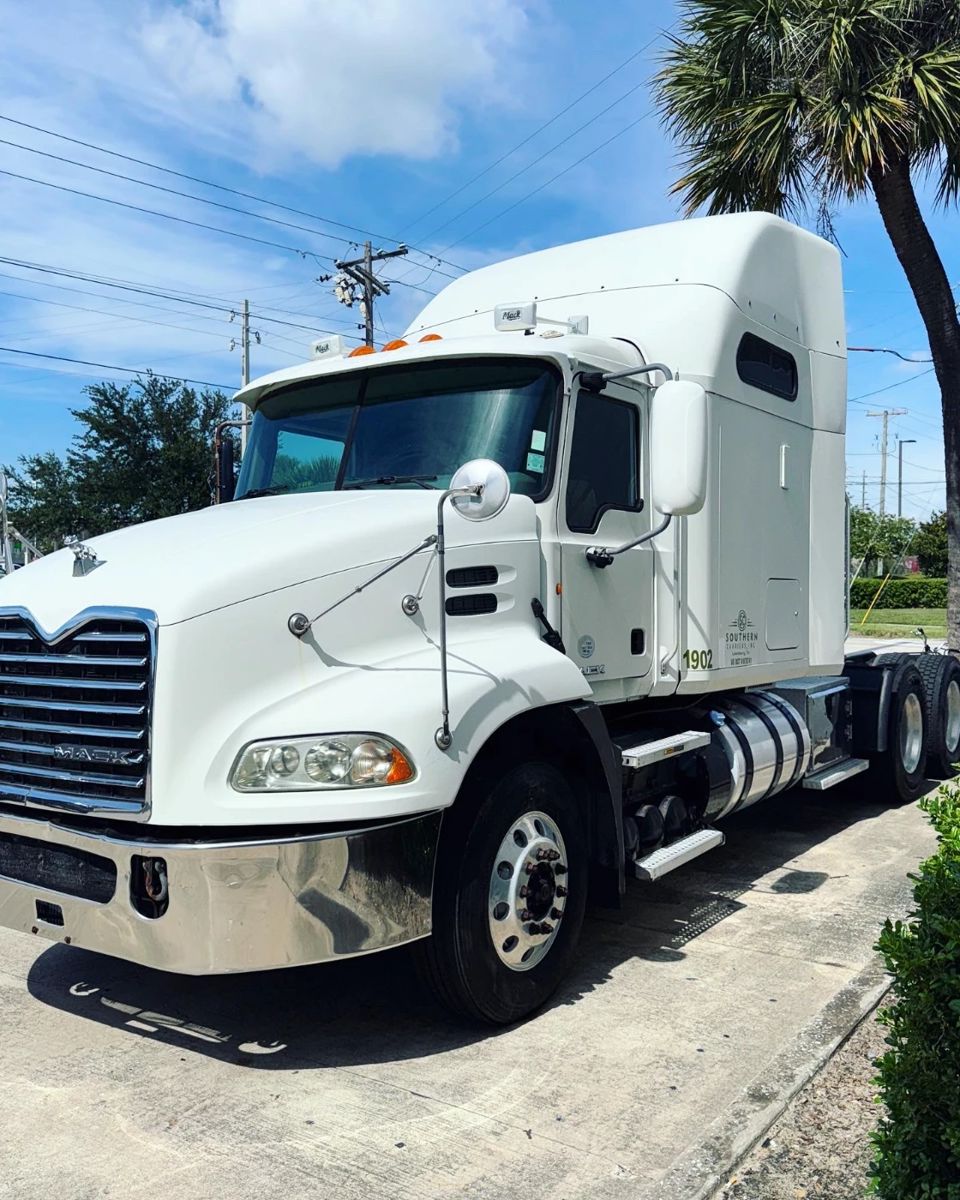 2012 Mack Truck Orlando Estate Auction