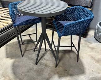 High top Table & Chairs Orlando