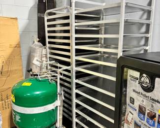 Restaurant Racks, Smoker and Compressor Orlando