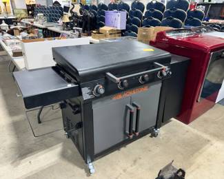 BBQ Grills Orlando Estate Auction