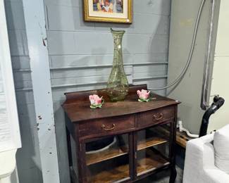 Vintage Cabinet, Decor & Artwork Orlando