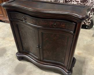 Hooker Cabinet Orlando Estate Auction