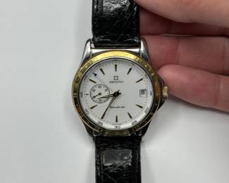 J26 - $600. Zenith Automatic 682 Mens Watch - Leather Band. Stainless. Needs battery.