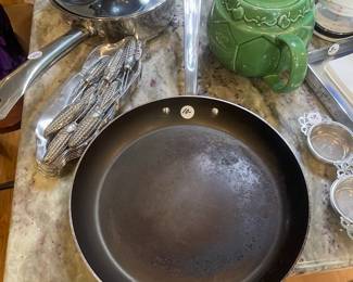 W118 - $10. All Clad nonstick skillet 10.5"
