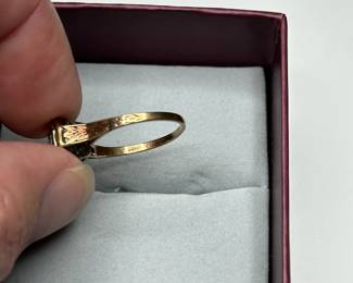 J5 - $150. Size 6. Beautiful 14kt gold Art Deco Setting (needs to be Rhodium Plated) with small diamond.
