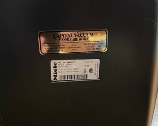 W156 - $350. Meile Capricorn Model S5981.
