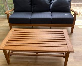 W120 - $600 Cambridge Casual Teak Outdoor Couch. Excellent condition. 76"wide x 32"deep x 36"tall. Has been used in a 3 season room - protected from pollen!