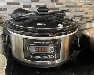 W104 - $25. Hamilton Beach slow cooker