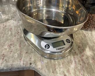 W113 - $20. Cuisinart food scale