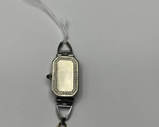 J23 - $60. Ladies Art Deco 1920s Bulova 14kt GF. Has 1/2 band.