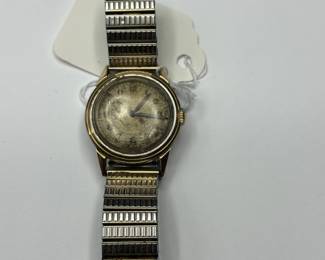 J24 -$100. 1940s Movado WORKING!