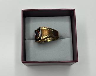 J8 - $350. Size 10. Knights of Columbus 10kt Mens Ring.