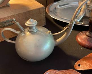 Ornate Sternau & Co Oil Can