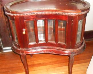 Display table