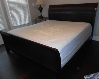 King size bed