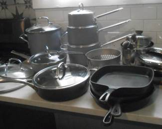 Pots and pans, Lodge cast iron