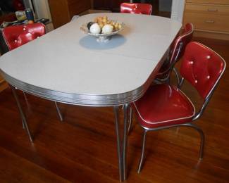 Repro dinette set