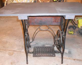 Sewing base table