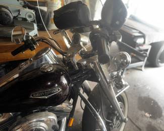 Gorgeous Harley, inc transmission n box
