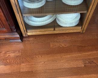 Small cabinet