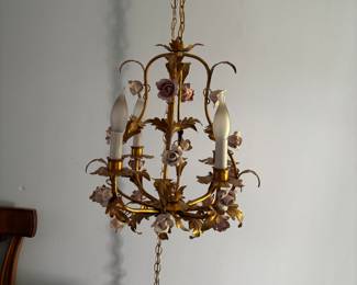 PAIR OF HANGING LAMPS