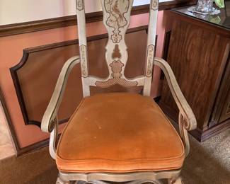 DINING ROOM CHAIRS 2 ARM AND 6 SIDE