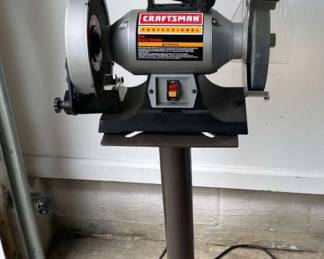03 209 Craftsman 8in. Bench Grinder