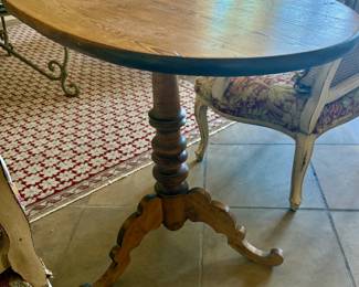 19th C French pedestal table