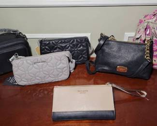 Coming In Clutch With KATE SPADE MICHAEL KORS