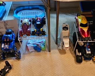 Look at the TOYS!!