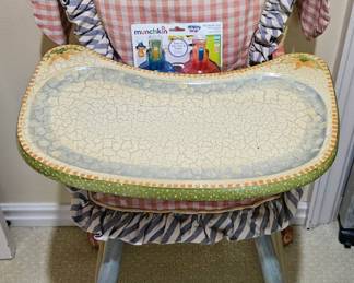 Custom highchair